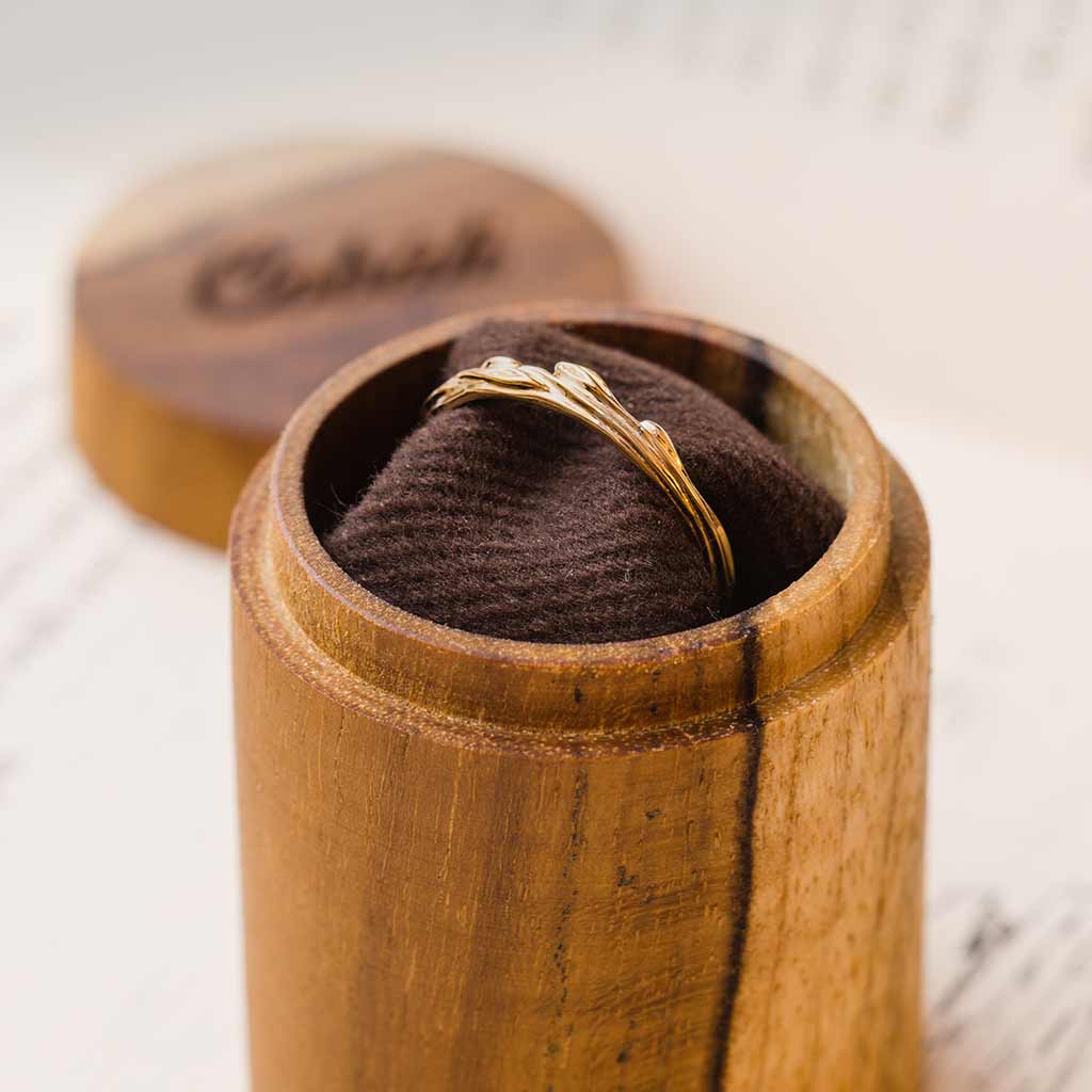 cobali jewelry feminine gold dainty ring in teak wood box